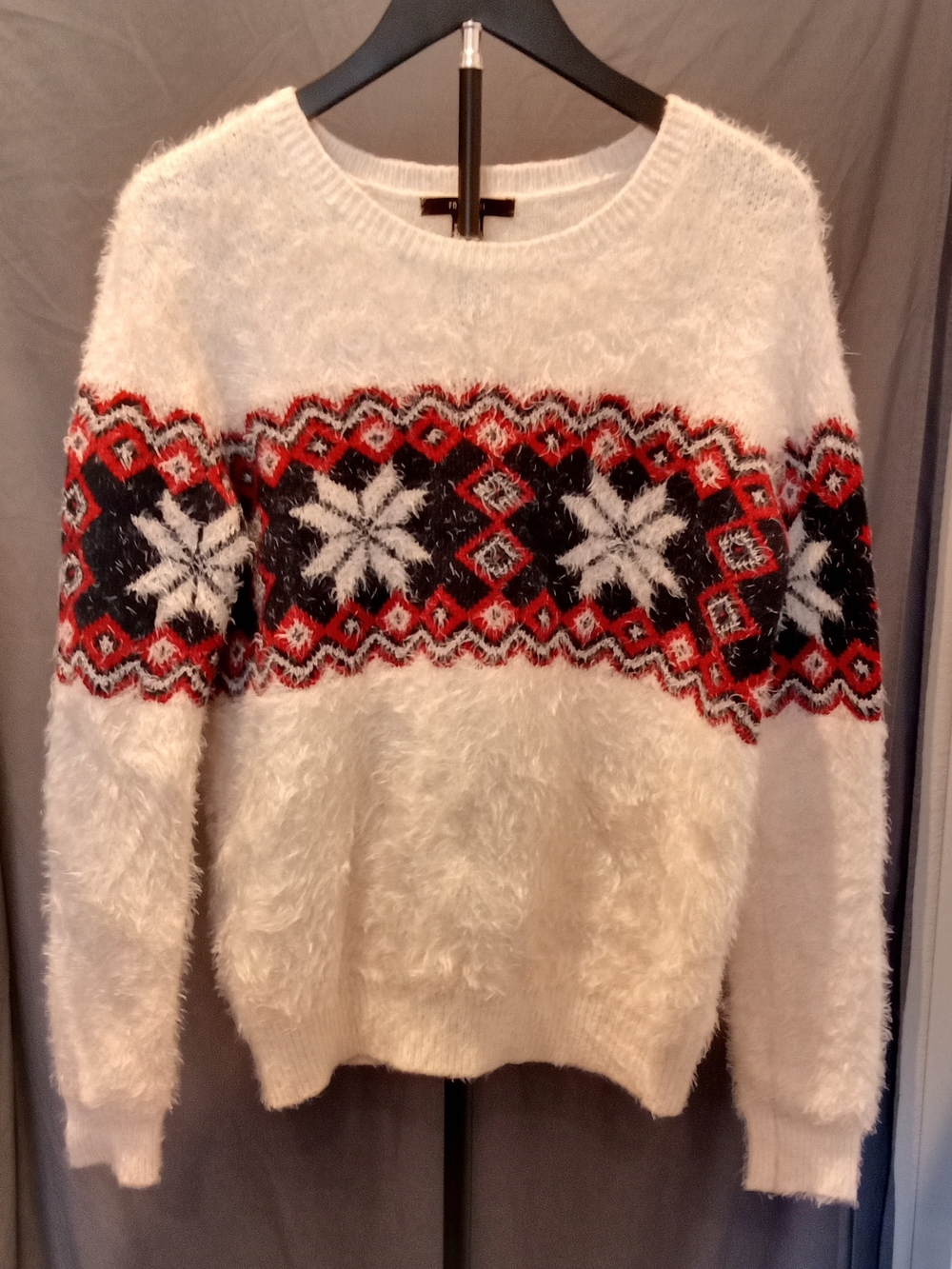 Forever 21 Cozy Cream Holiday Winter Fuzzy Sweater Women's Size S